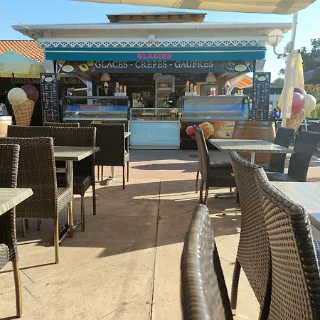 مكان تخييم Mobil-home Climatise 4 Pers 2 *